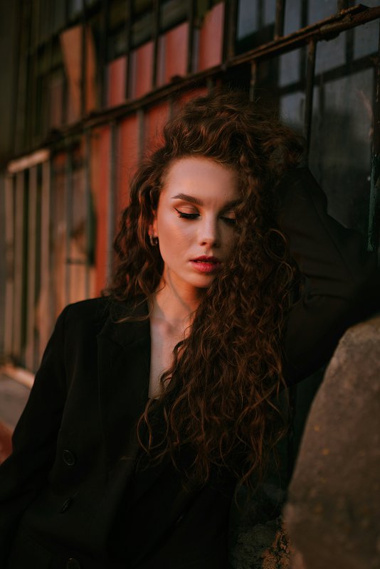 Laura L.